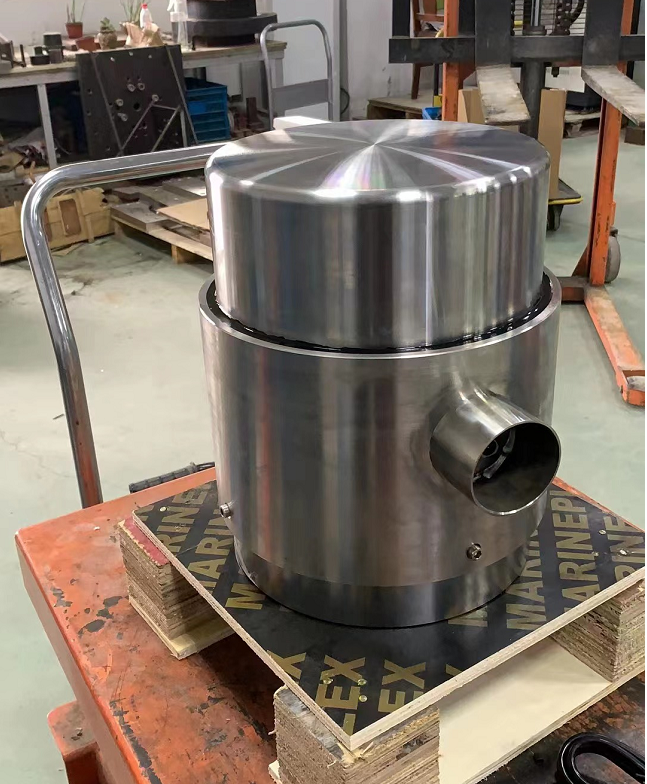 定制大量程測力傳感器與液壓設(shè)備